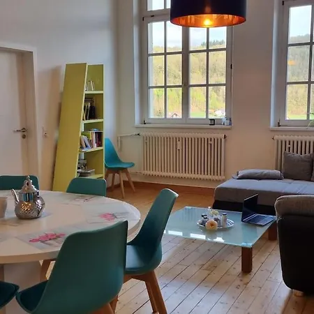 Alte Schule In Trulben