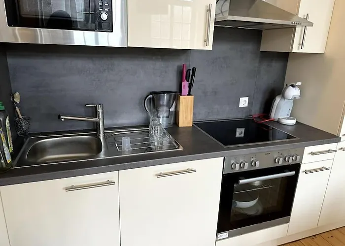 Alte Schule In דירה