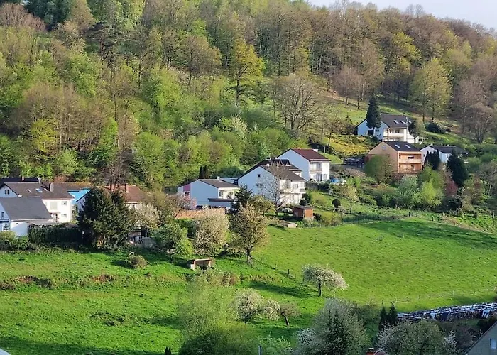 Alte Schule In Trulben